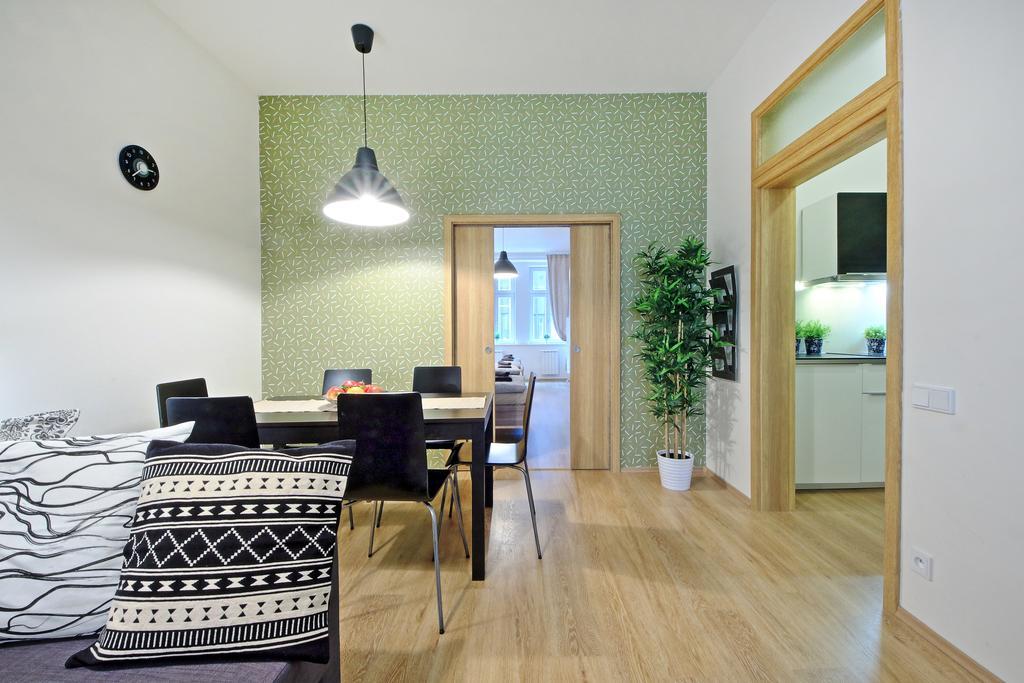 Nabo Apartments Praga Habitación foto
